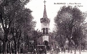 Saint-Arnaud - Place Mercier et Eglise